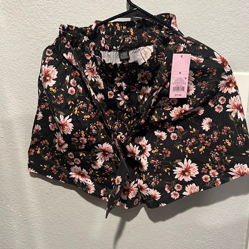 Wild fable flower shorts with non removable belt tie in the front. NWT.